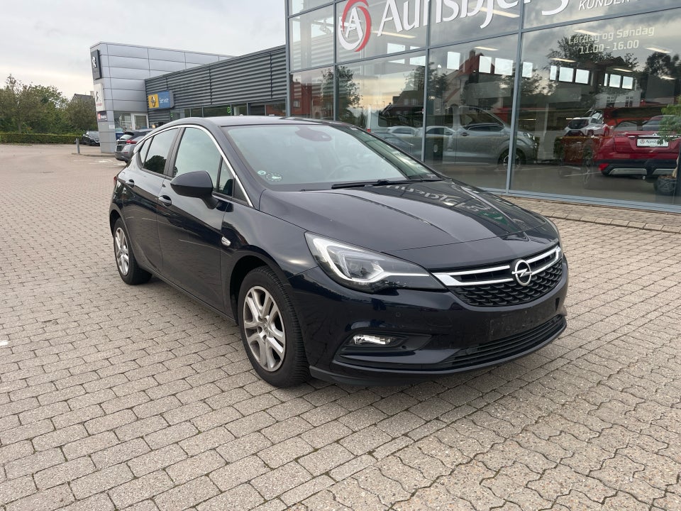 Opel Astra 1,0 T 105 Excite 5d