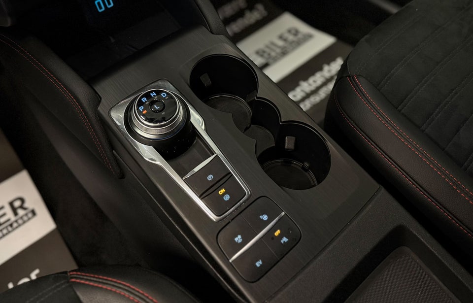 Ford Kuga 2,5 PHEV ST-Line X CVT 5d