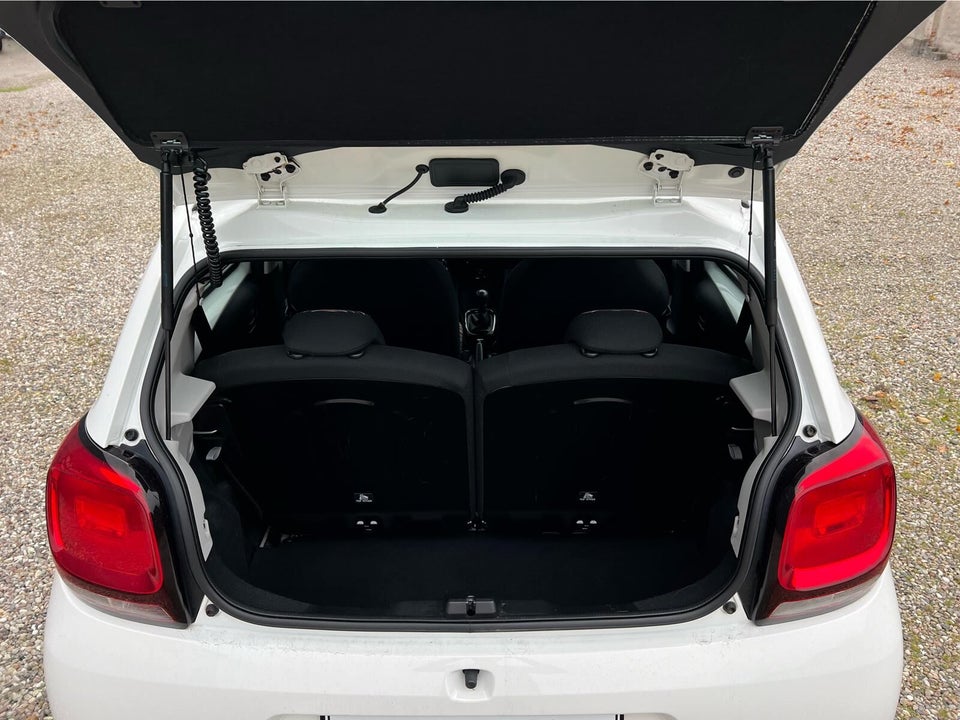 Citroën C1 1,0 VTi Shine 5d