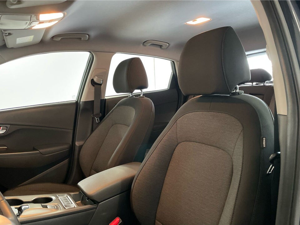 Hyundai Kona 39 EV Select 5d