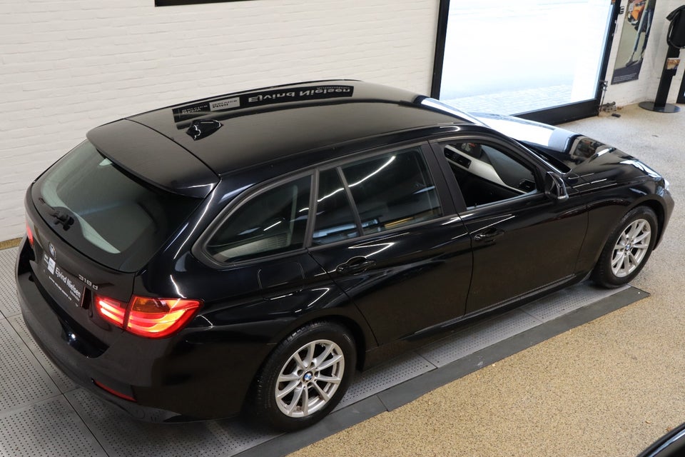 BMW 318d 2,0 Touring 5d