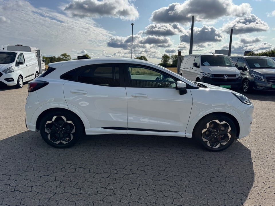 Ford Puma 43 Gen-E Select Van 5d