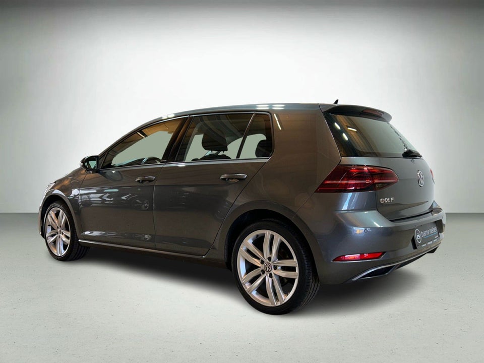 VW Golf VII 1,6 TDi 115 IQ.Drive DSG 5d