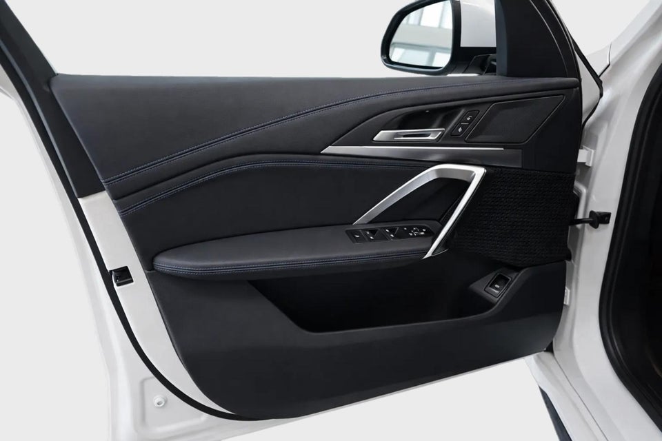 BMW iX1 eDrive20 M-Sport 5d