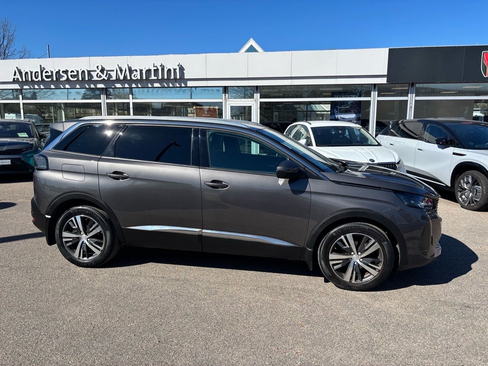 Peugeot 5008 1,5 BlueHDi 130 Active EAT8 7prs 5d