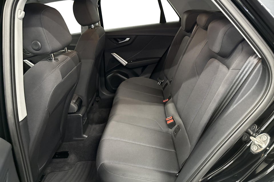 Audi Q2 35 TFSi Prestige S-tr. 5d