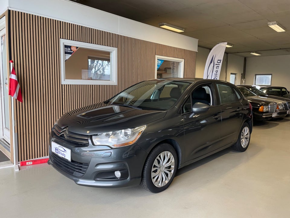 Citroën C4 1,6 HDi 90 Attraction 5d