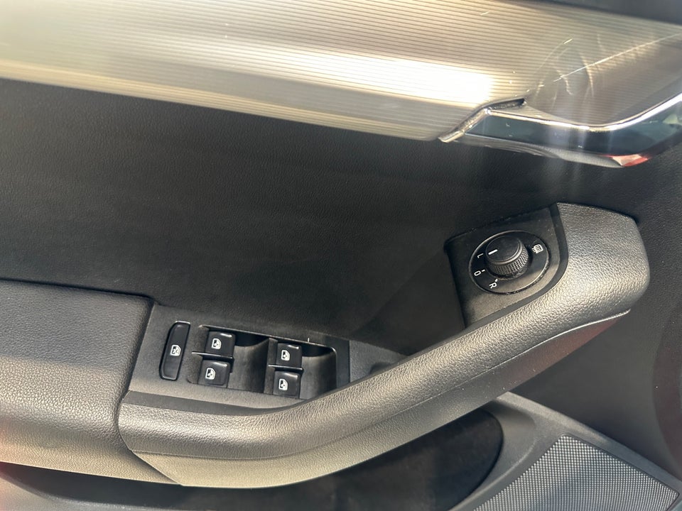 Skoda Octavia 1,6 TDi 110 Style Combi DSG 5d