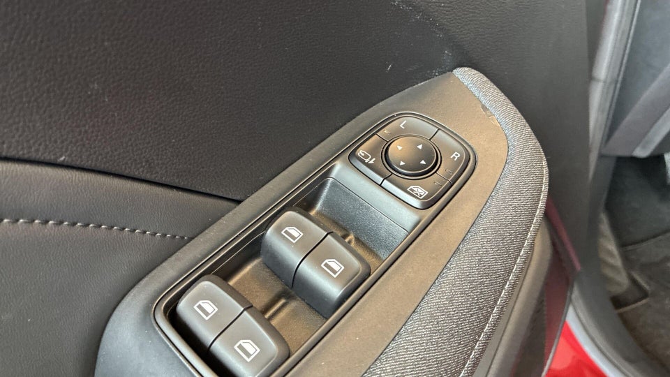 MG MG5 61 Luxury 5d