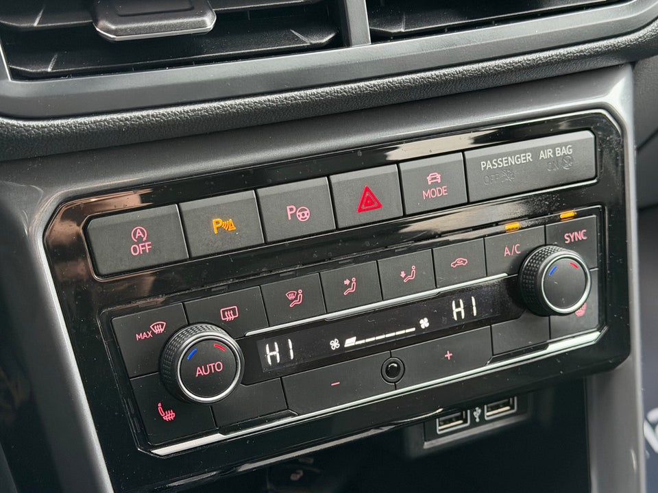 VW T-Cross 1,0 TSi 115 R-line 5d