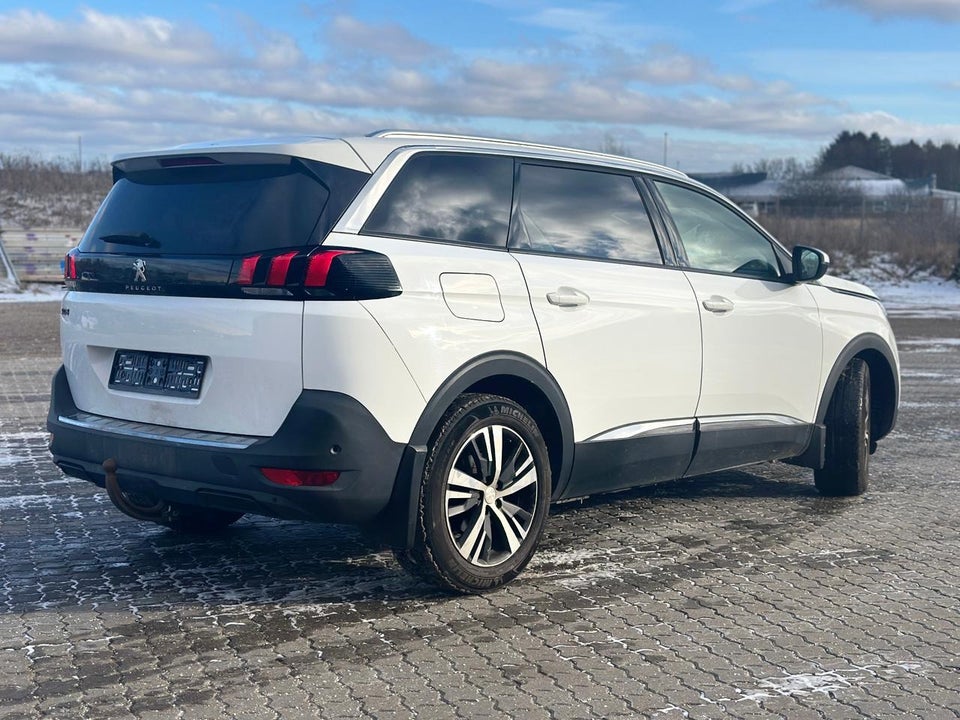 Peugeot 5008 1,6 BlueHDi 120 Allure EAT6 7prs 5d