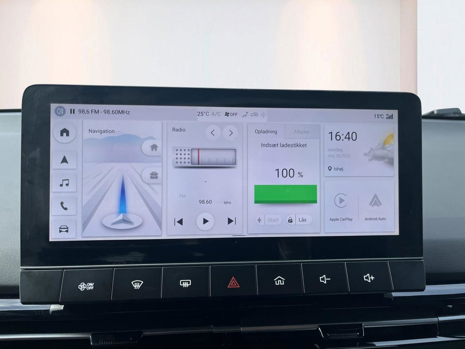 MG 4 77 Luxury Extended Range 5d