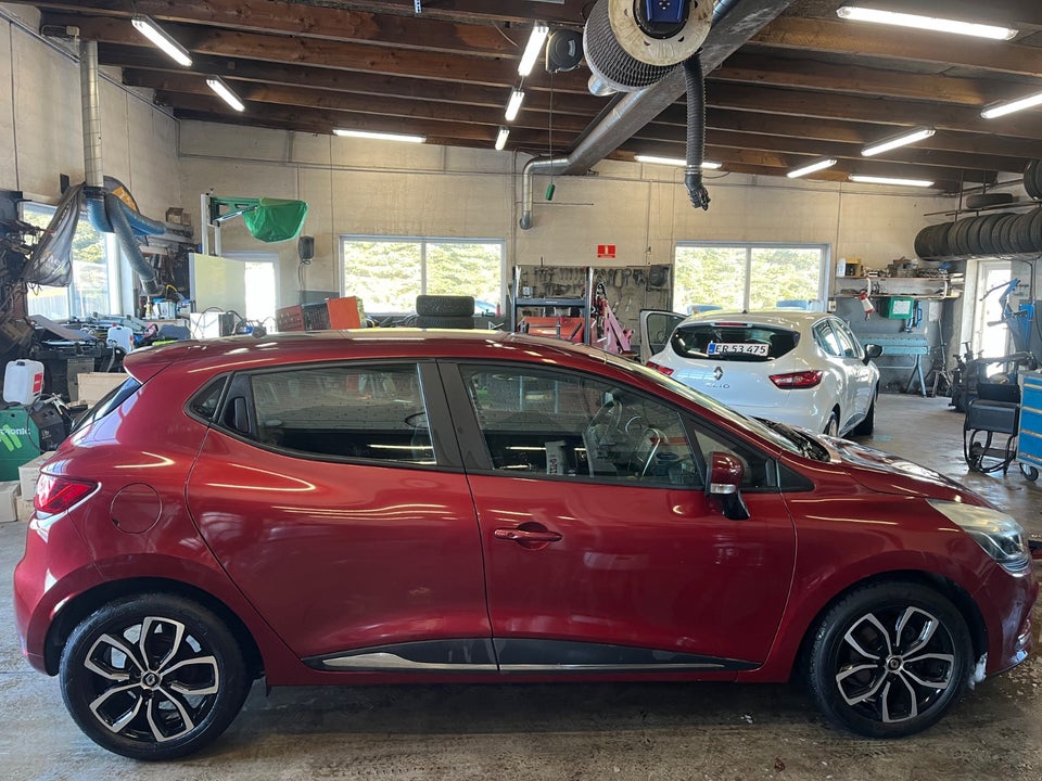 Renault Clio IV 0,9 TCe 90 Zen 5d