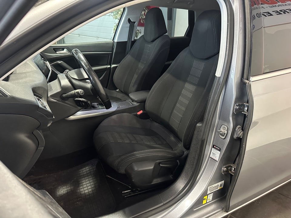 Peugeot 308 1,6 BlueHDi 120 Allure SW 5d