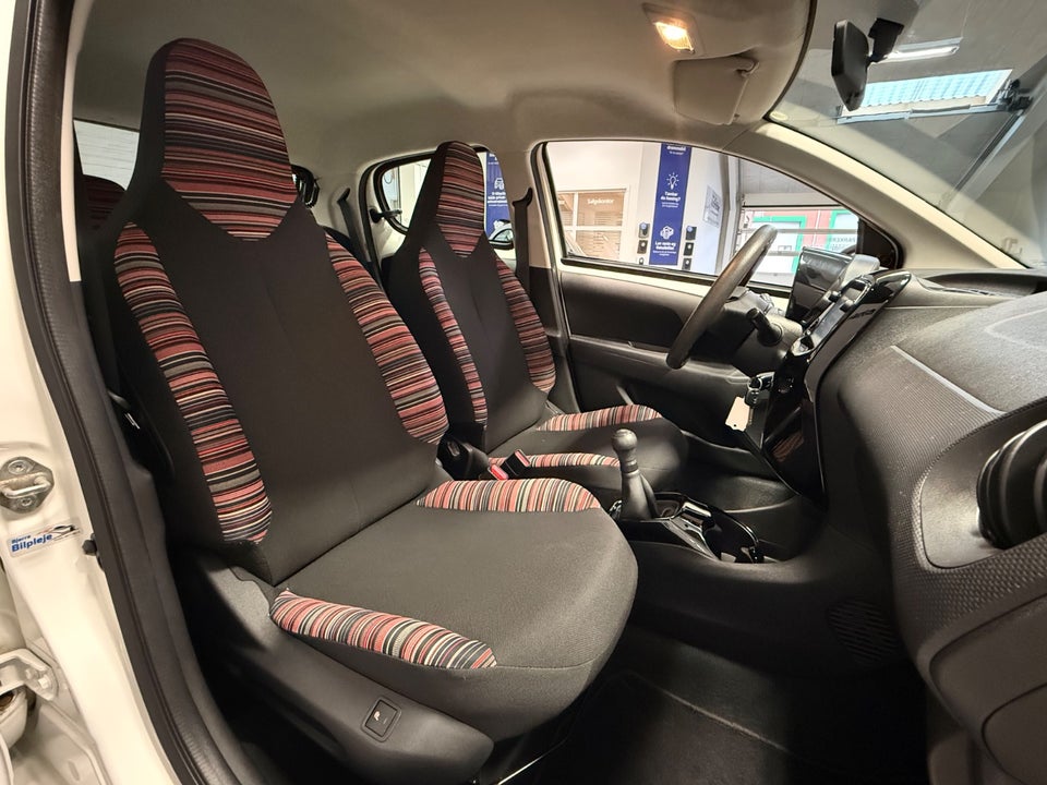 Citroën C1 1,0 VTi SportLine 5d