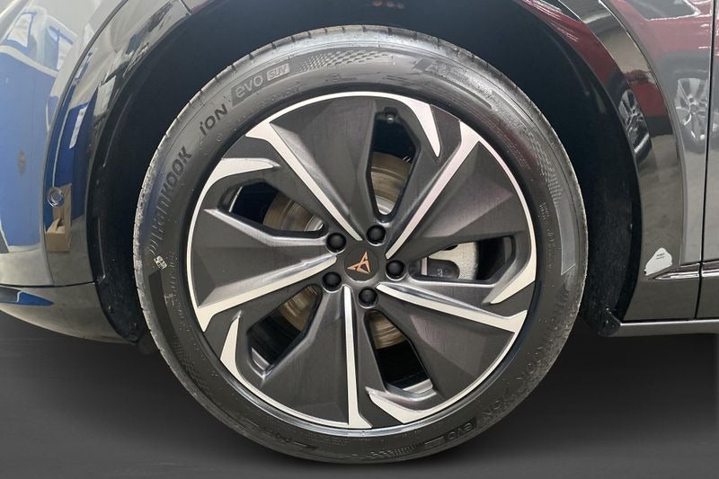 Cupra Tavascan 77 Immersive 5d