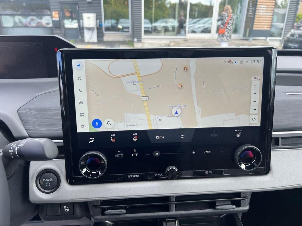 Toyota C-HR+ 77 Executive AWD 5d