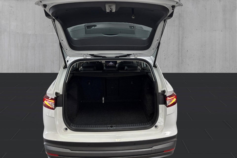 Skoda Enyaq 50 iV Loft 5d