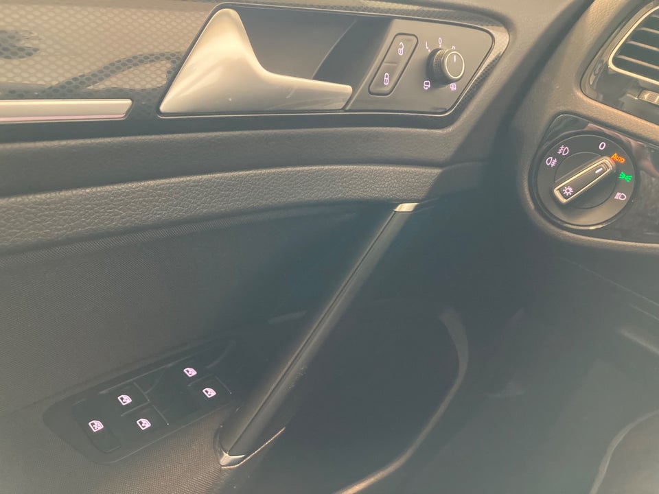 VW Golf VII 1,4 TSi 150 R-line DSG BMT 5d