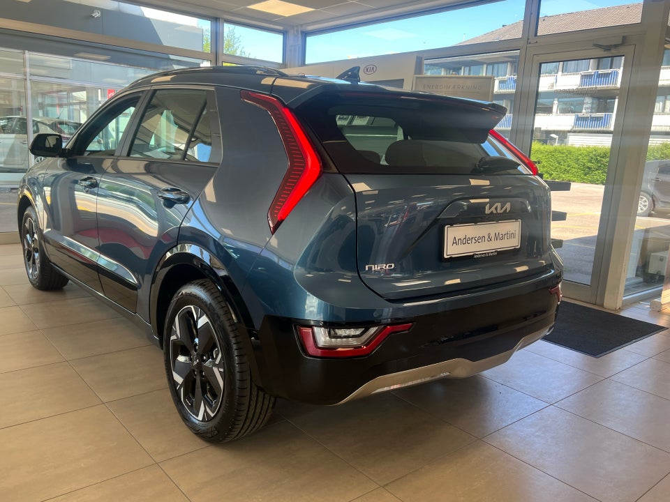 Kia Niro 64 EV Prestige 5d