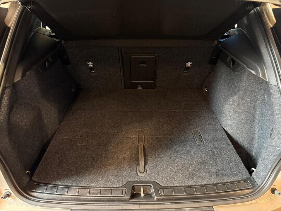Volvo XC40 P6 ReCharge Plus 5d