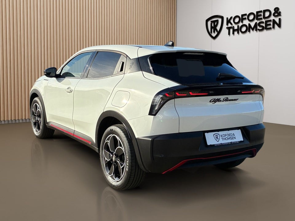 Alfa Romeo Junior Elettrica Speciale 5d