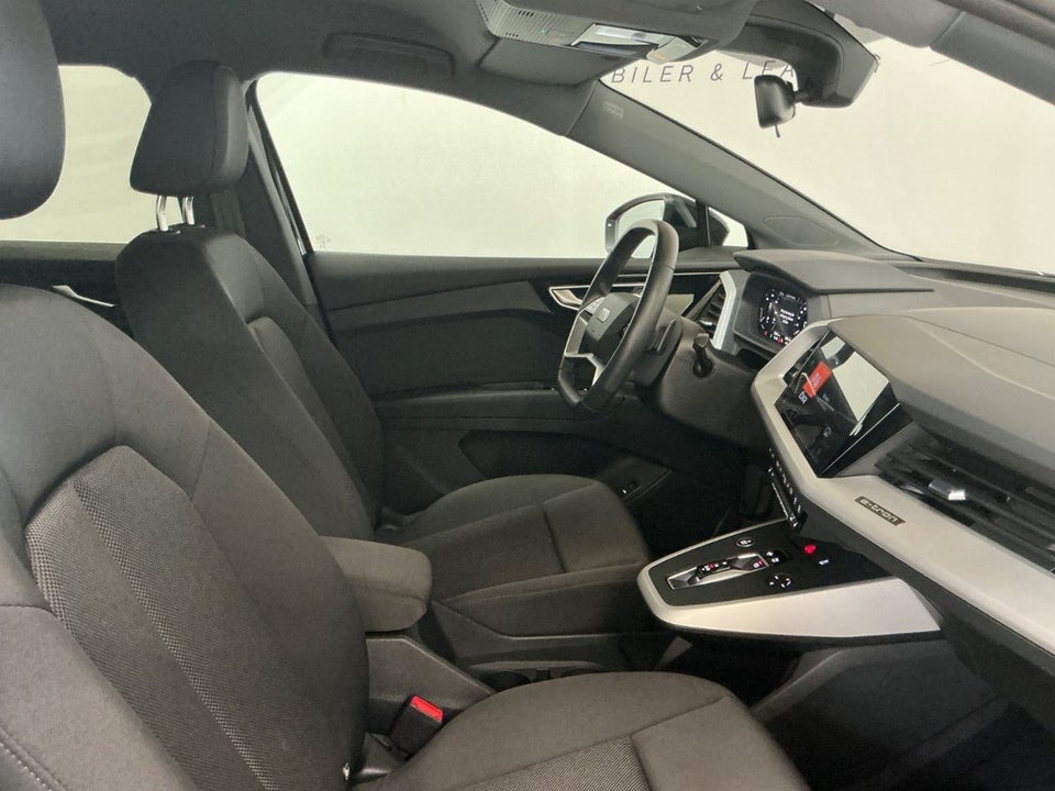 Audi Q4 e-tron 45 S-line 5d