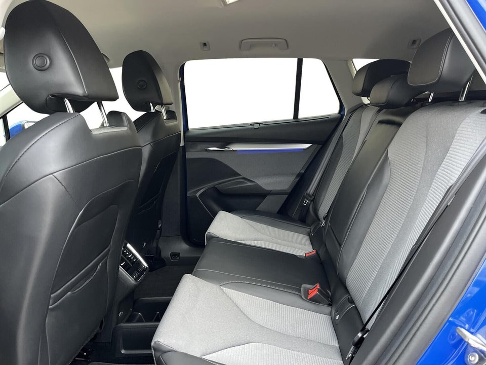 Skoda Enyaq 80 iV Loft 5d