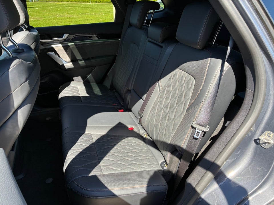 BYD Tang 109 Flagship AWD 7prs 5d