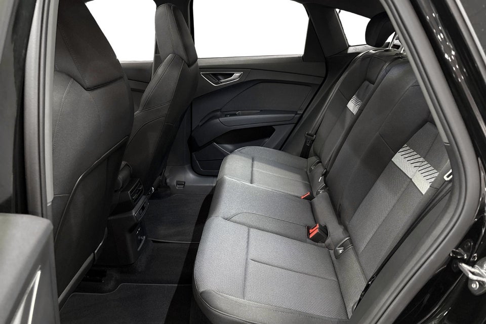 Audi Q4 e-tron 45 S-line Edition Sportback 5d