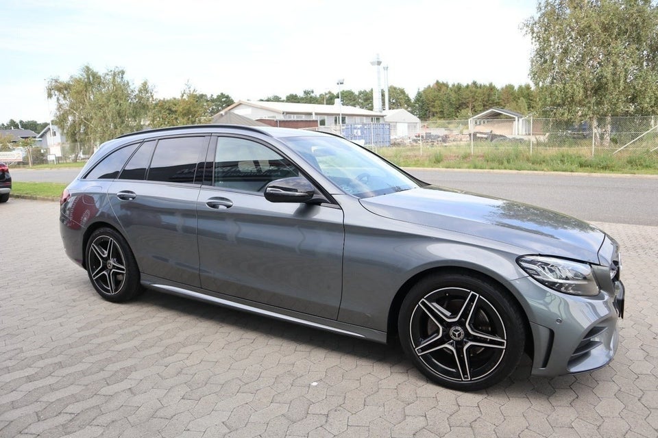 Mercedes C220 d 2,0 AMG Line Night Edition stc. aut. 5d