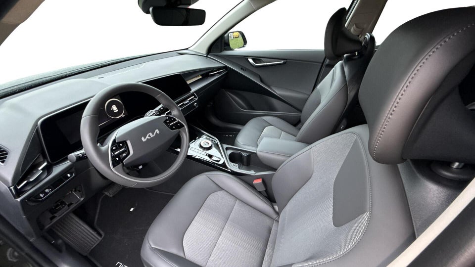 Kia Niro 64 EV Prestige 5d