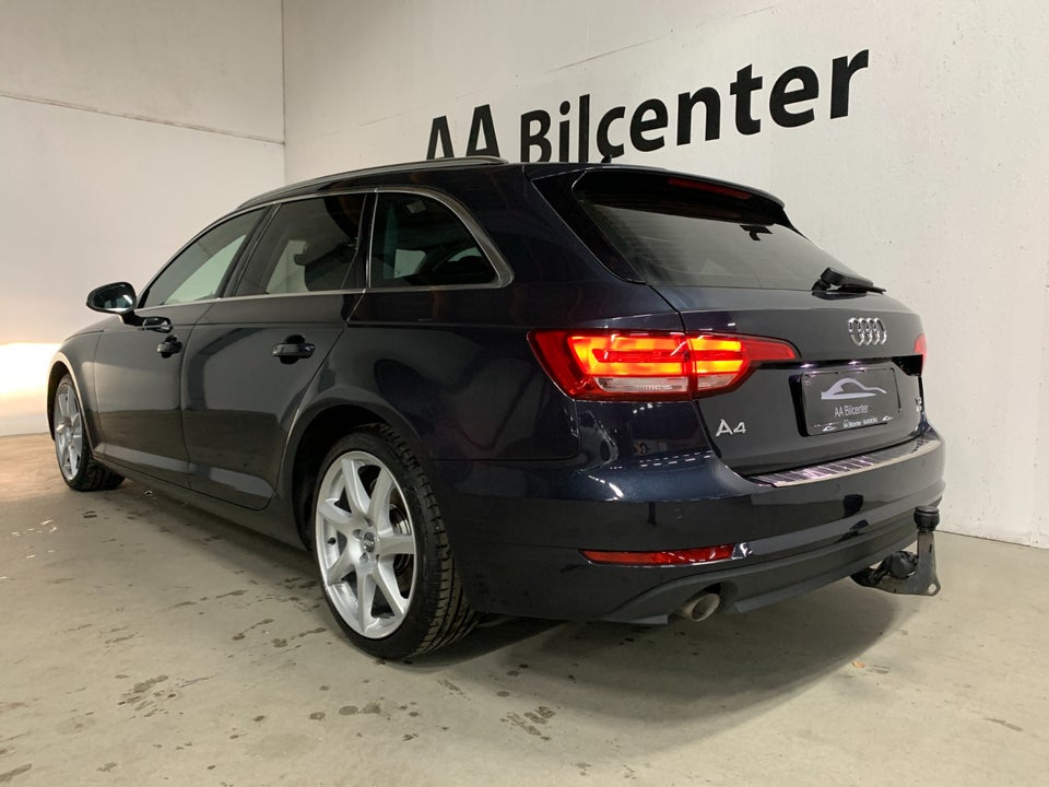 Audi A4 2,0 TDi 150 Sport Avant S-tr. 5d