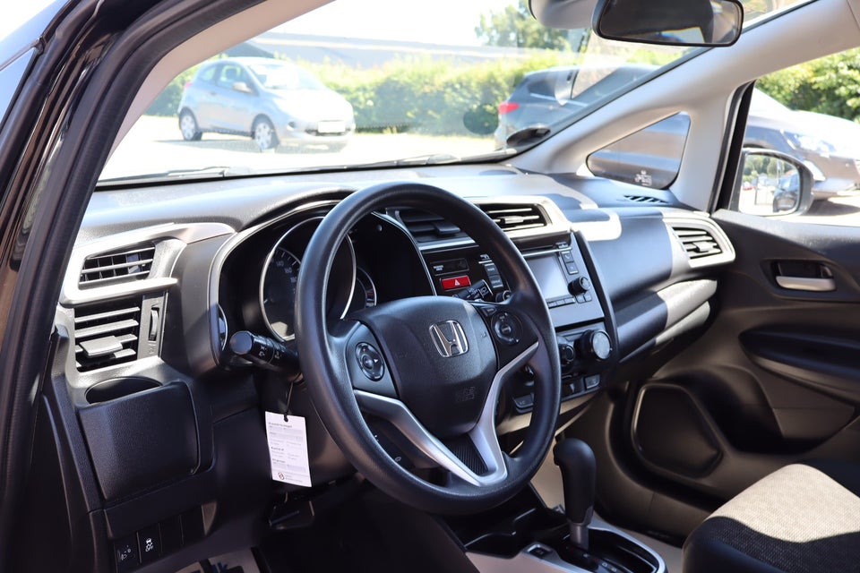 Honda Jazz 1,3 i-VTEC Elegance CVT 5d