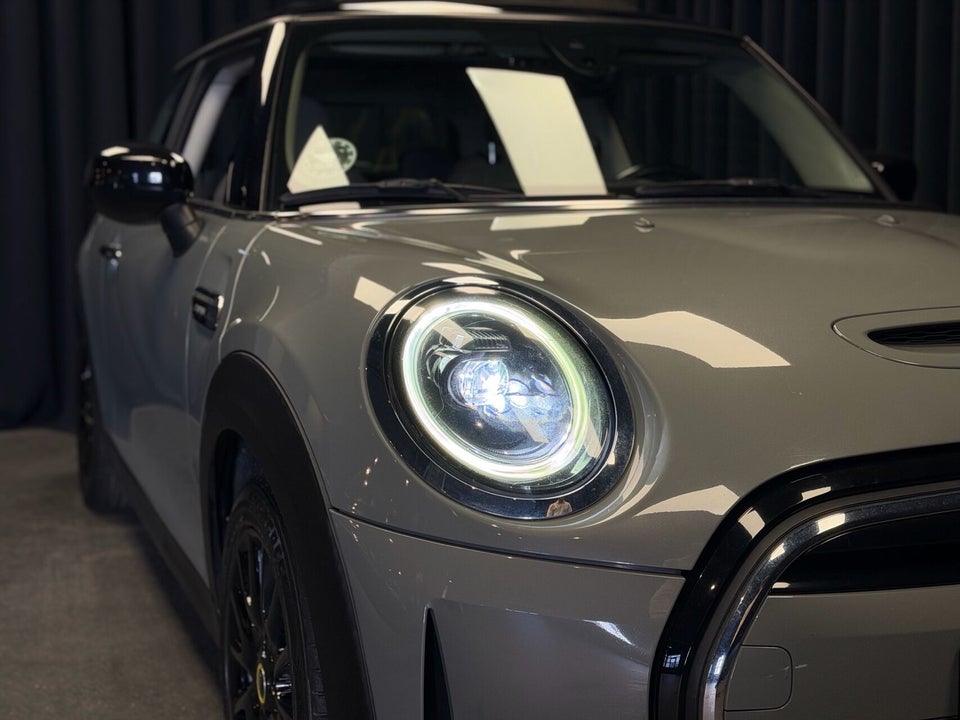 MINI Cooper SE Camden Edition 3d