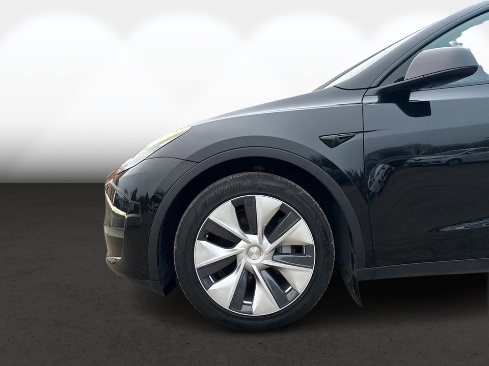 Tesla Model Y Long Range AWD 5d