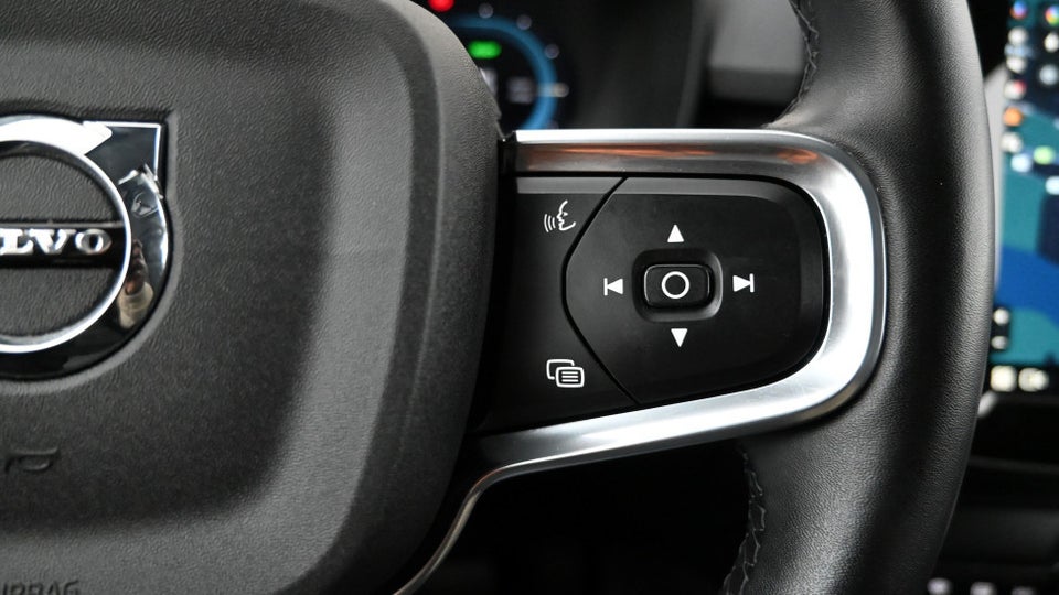 Volvo XC40 ReCharge Twin Ultimate 5d