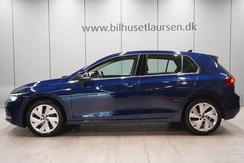 VW Golf VIII 1,5 eTSi 150 Style DSG 5d