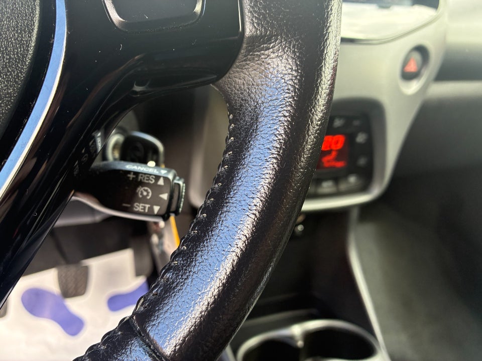Toyota Aygo 1,0 VVT-i x-press 5d