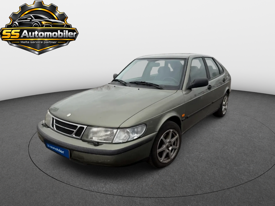 Saab 900 2,0  5d