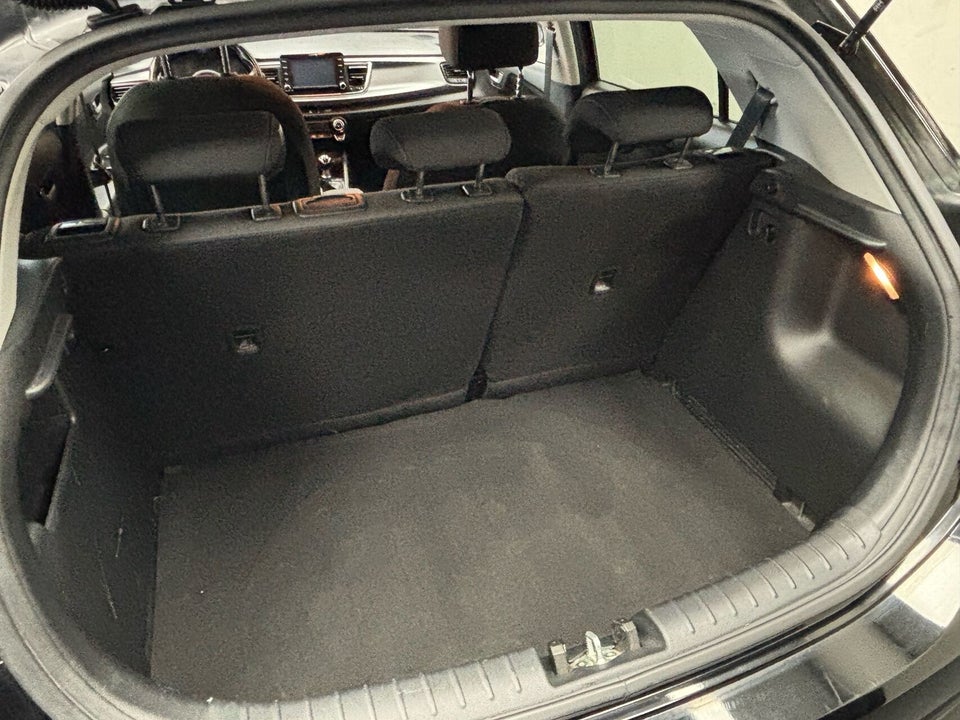 Kia Rio 1,25 MPi Base Line 5d
