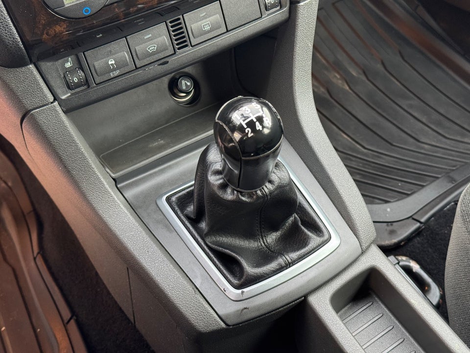 Ford Focus 1,6 Ti-VCT Ghia stc. 5d