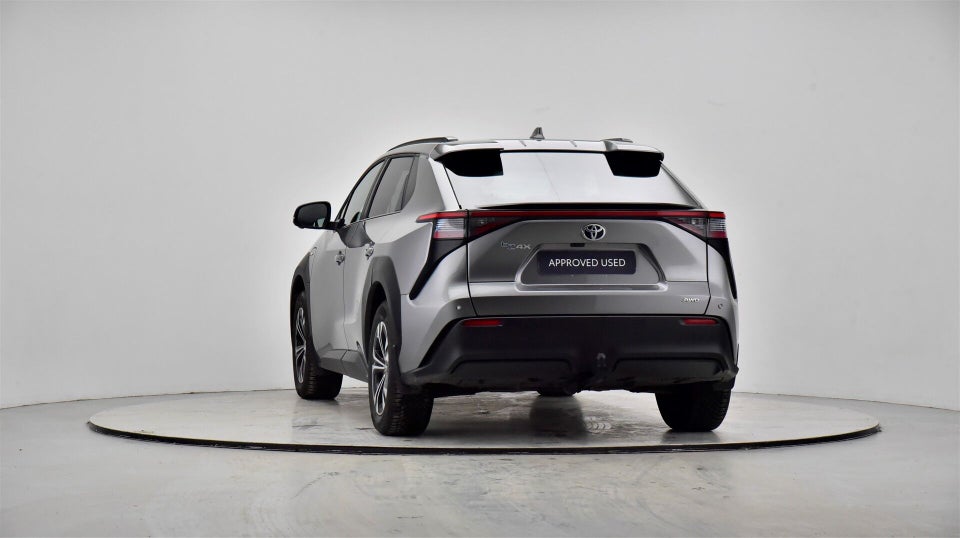 Toyota bZ4X Prestige AWD 5d