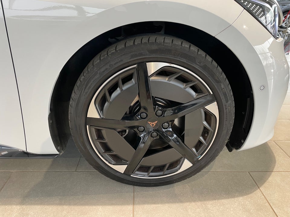 Cupra Born 77 Pasión 5d