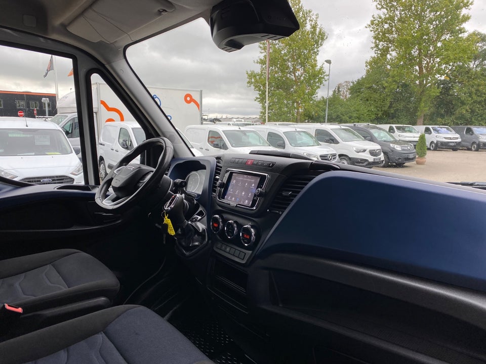 Iveco Daily 3,0 35S18 12m³ Van AG8