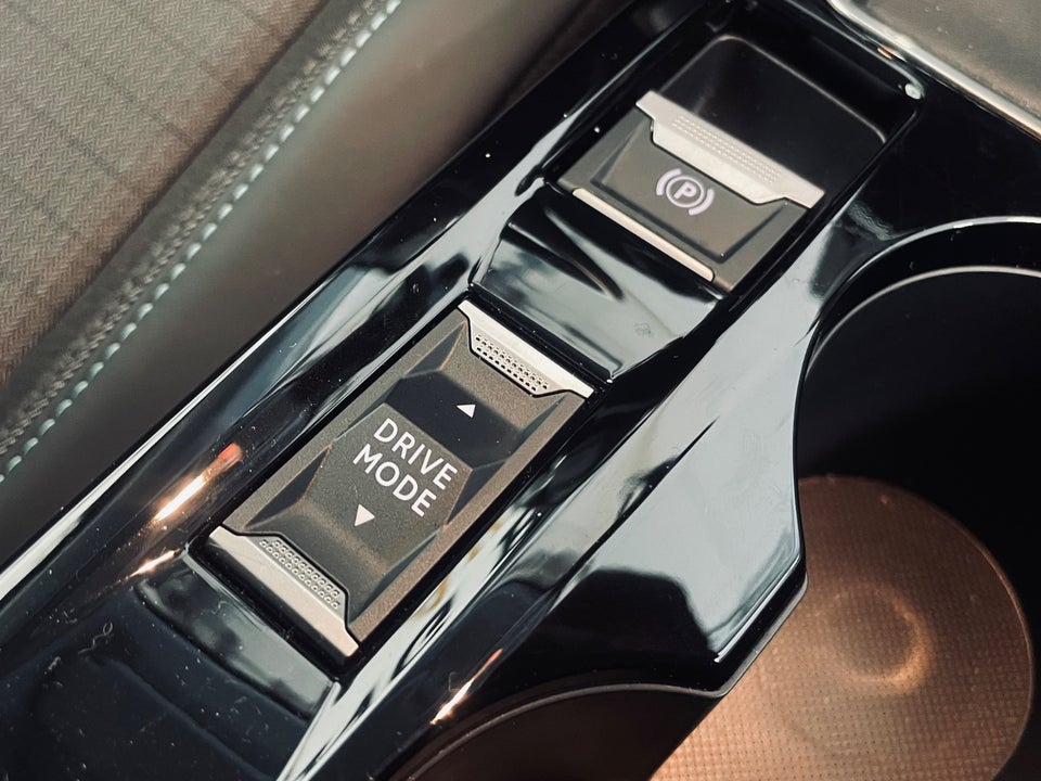 Peugeot 208 1,2 PureTech 100 Allure 5d