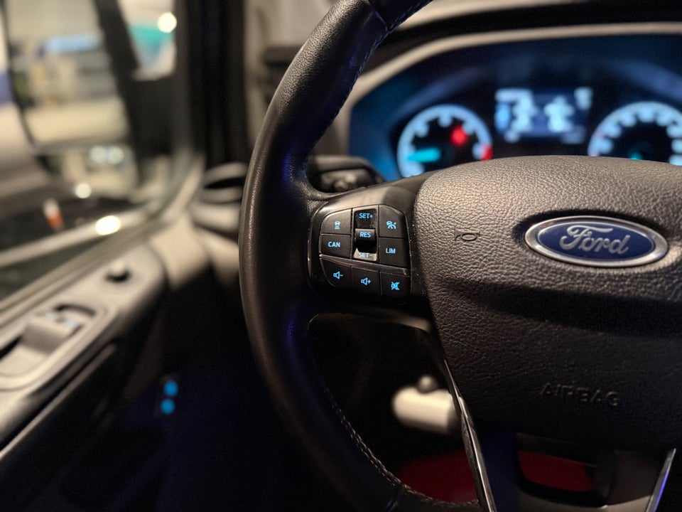 Ford Transit Custom Kombi 320S 2,0 TDCi 130 Trend aut.