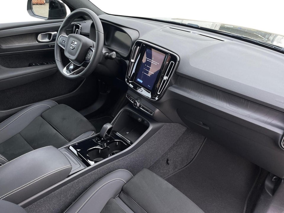 Volvo XC40 ReCharge Extended Range Ultimate 5d