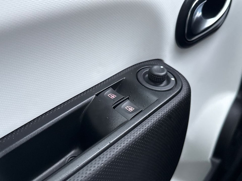 Renault Twingo 1,0 SCe 75 Zen 5d