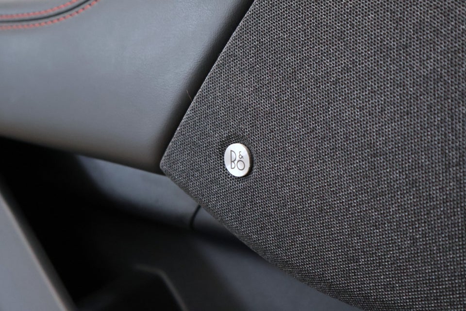 Ford Mustang Mach-E 75 Premium Standard Range AWD 5d